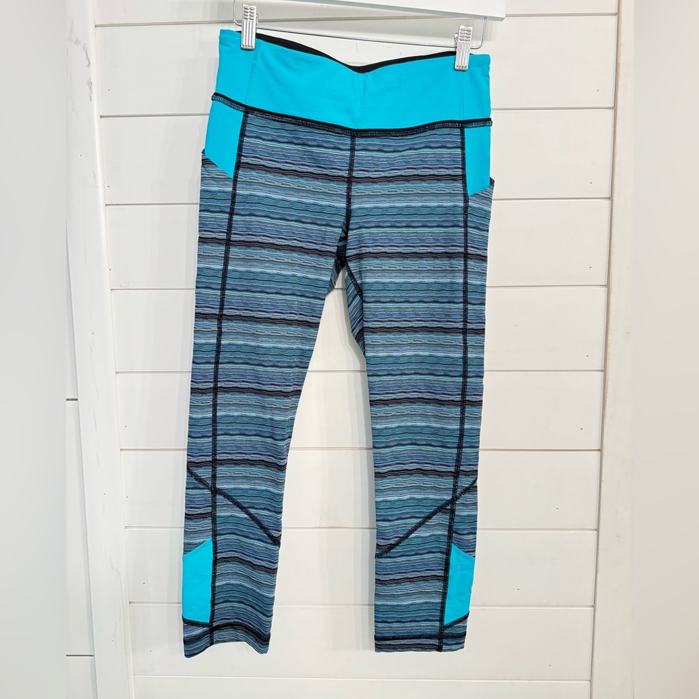 Lululemon leggings, size 6